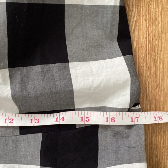 Ann Taylor Black& White Checkered Pattern A-line Dress. Size-Medium - Picture 5 of 5
